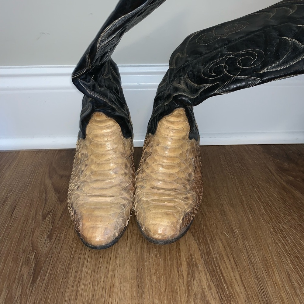 Tony Lama Black and Tan Cowboy Boots - Picture 2 of 3
